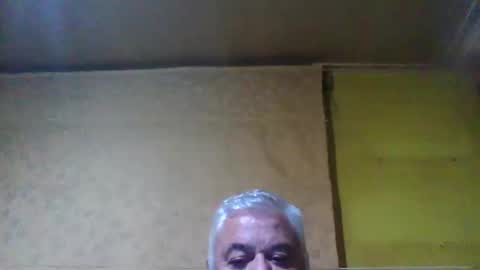 crmperez online show from January 2025 04:37:01 AM