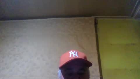 crmperez online show from January 2025 01:05:02 AM