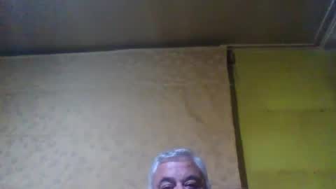 crmperez online show from January 2025 01:43:02 AM