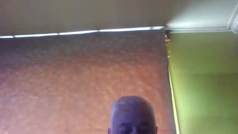 crmperez online show from February 2025 05:08:01 PM