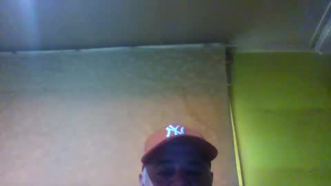 crmperez online show from February 2025 10:21:01 PM