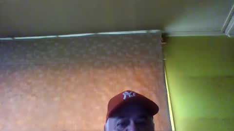crmperez online show from March 2025 05:54:02 PM