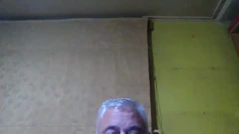crmperez online show from September 2025 10:48:01 PM