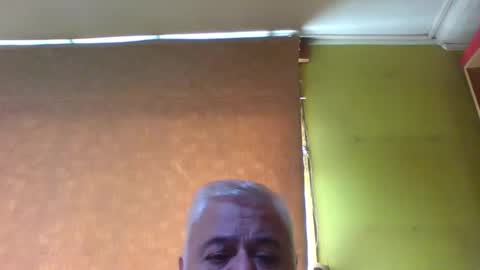 crmperez online show from October 2025 05:57:01 PM