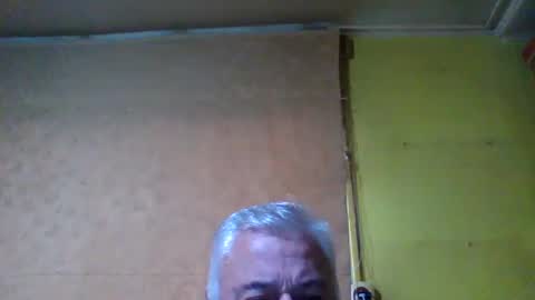 crmperez online show from November 2025 11:16:01 PM