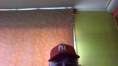 crmperez online show from December 2025 07:12:02 PM
