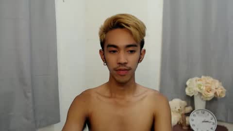 crocodale online show from November 2025 10:47:02 AM