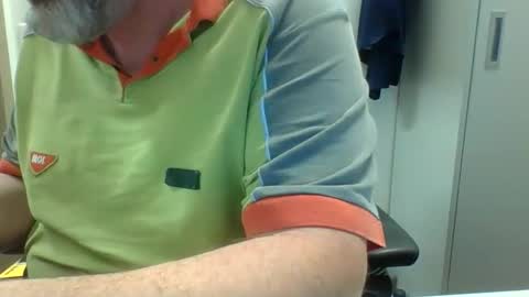 Snapshot of crouch1 chatting on June 2026 10:14:02 AM Crouch1 online show from June 2026 10:14:02 AM