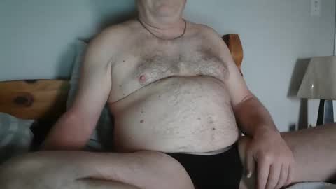 Crowbarbi online show from April 2026 11:35:01 AM