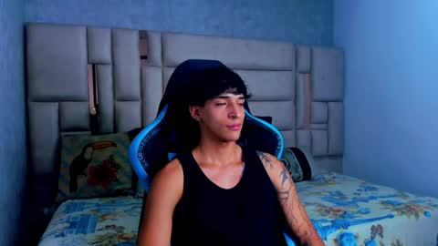 Croy online show from March 2026 08:42:01 PM