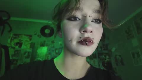 Snapshot of cruella_mira chatting on November 2025 05:34:01 PM cruella_mira online show from November 2025 05:34:01 PM