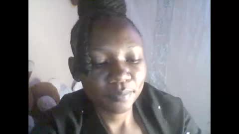 Snapshot of crusherbae chatting on September 2025 05:08:02 AM crusherbae online show from September 2025 05:08:02 AM