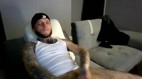 cruz815 online show from January 2026 11:18:01 PM