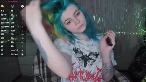 Snapshot of cryptobjgirlv2 chatting on September 2025 06:02:02 PM Lilith online show from September 2025 06:02:02 PM