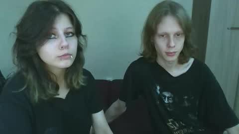 Snapshot of crystal_porn_love chatting on November 2025 10:07:02 PM Crystal and Marcl online show from November 2025 10:07:02 PM