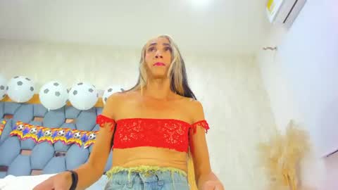 crystal_sm online show from July 2026 03:02:01 AM