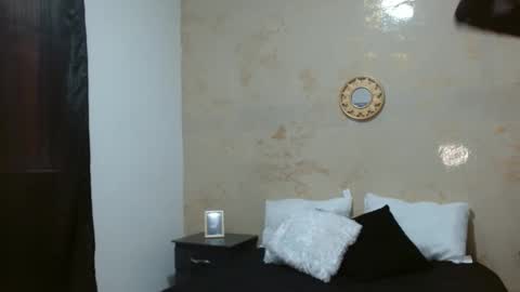 Crystal Blaze online show from March 2025 07:59:02 PM