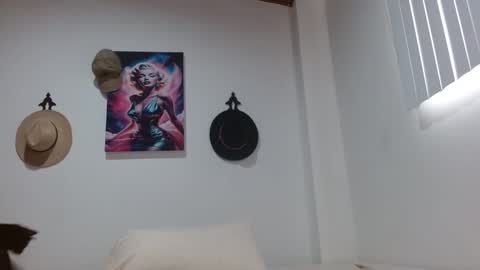 Crystal Blaze online show from February 2026 09:29:02 PM