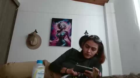 Crystal Blaze online show from March 2026 04:15:01 PM