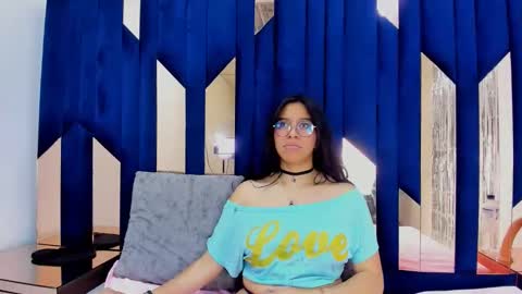 crystalallure online show from May 2026 11:34:01 PM