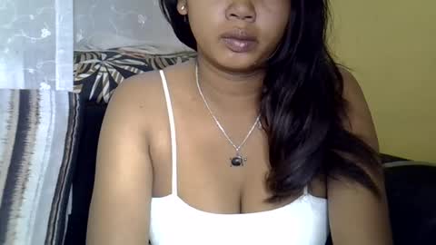 Snapshot of crystalbellax chatting on June 2026 06:29:01 AM crystalbellax online show from June 2026 06:29:01 AM