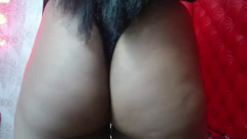 Crystal online show from February 2025 08:33:01 PM