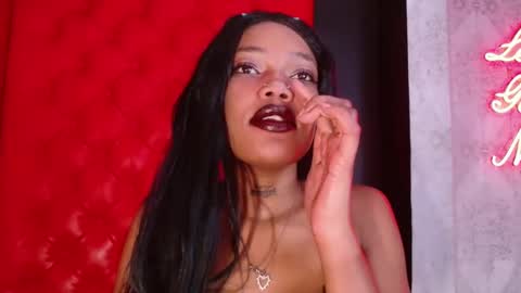 Crystal online show from November 2025 09:48:02 PM