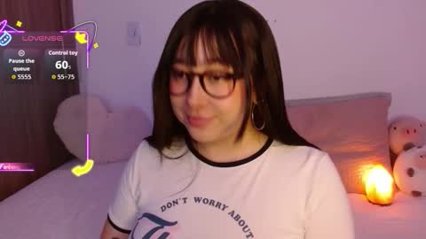 Snapshot of crystalitesq chatting on September 2025 12:47:01 AM Olivia  online show from September 2025 12:47:01 AM