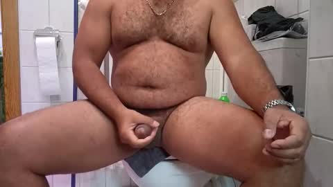 Snapshot of cubanboyxl chatting on June 2026 12:09:01 PM cubanboyxl online show from June 2026 12:09:01 PM
