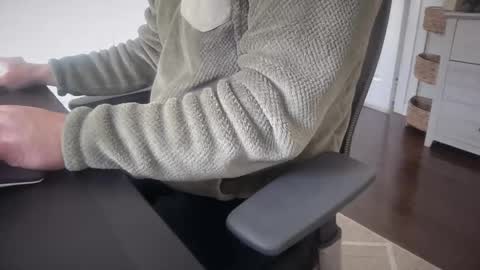 cuckgriff23 online show from February 2026 05:06:02 PM