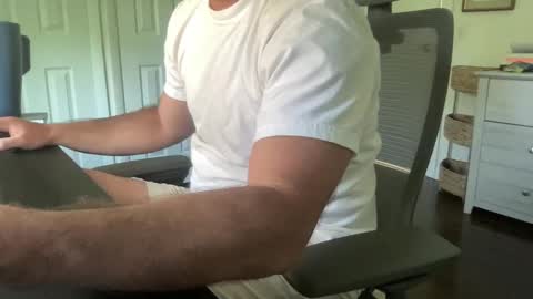 cuckgriff23 online show from May 2026 04:59:02 PM