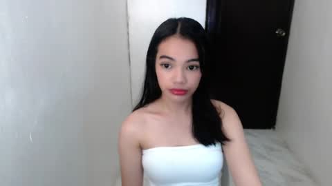 Snapshot of cuddlepunk_bubble chatting on May 2026 03:27:01 PM cuddlepunk_bubble online show from May 2026 03:27:01 PM