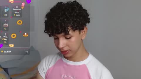 Cuddly online show from December 2024 08:21:02 PM