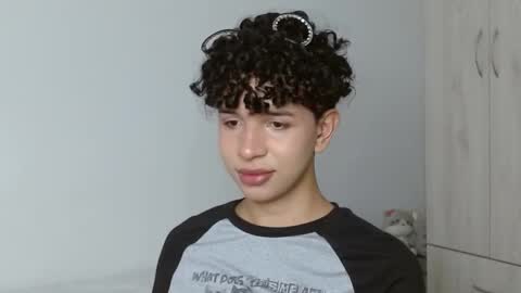 Cuddly online show from February 2025 04:31:02 PM