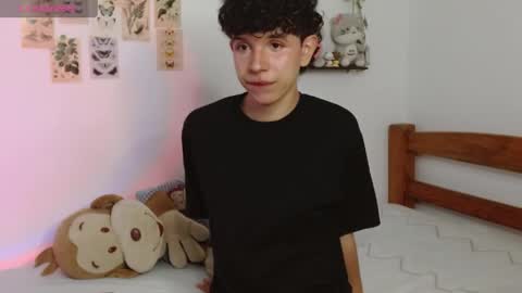 Cuddly online show from April 2026 05:50:01 PM