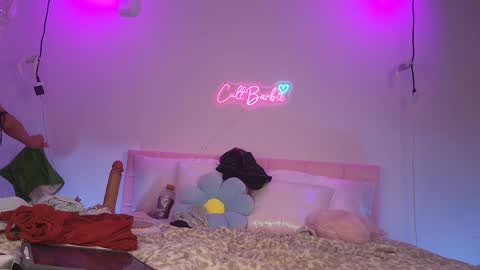 Snapshot of cult_barbie93 chatting on December 2024 06:14:01 AM Cult Barbie online show from December 2024 06:14:01 AM