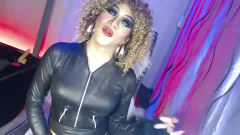 CUMMELA SLUTI online show from April 2026 03:26:01 PM