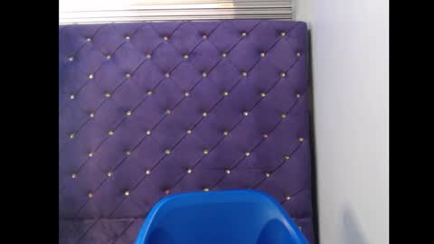 Nancy online show from November 2025 07:43:01 AM