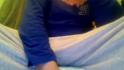 Snapshot of cumincumon3 chatting on November 2025 10:32:01 PM cumincumon3 online show from November 2025 10:32:01 PM