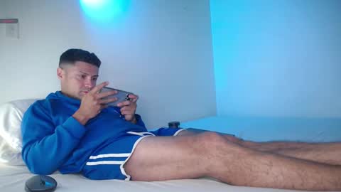 cummerlatino online show from February 2025 07:10:01 AM