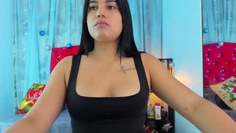 Snapshot of cumming_tiffani chatting on December 2024 12:34:01 PM cumming tiffani online show from December 2024 12:34:01 PM