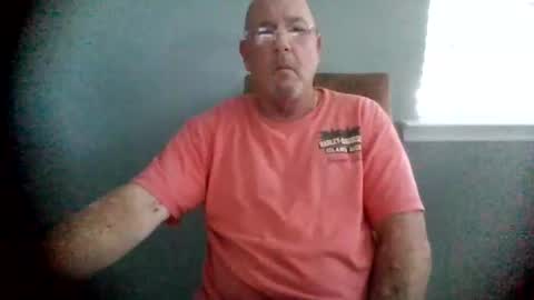 Snapshot of cumsalot55797187 chatting on October 2025 01:11:02 PM cumsalot55797187 online show from October 2025 01:11:02 PM