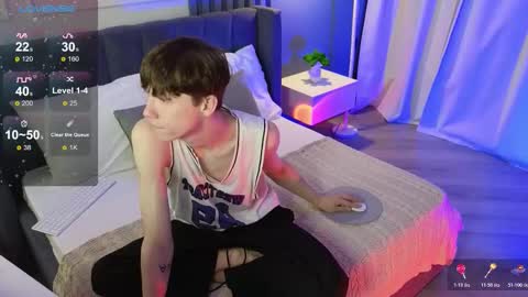 cumte_boy online show from November 2025 03:39:02 AM