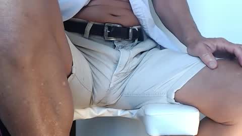 chattrbatr online show from April 2026 01:25:02 PM