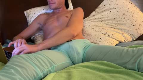 cumwatchmenut online show from October 2025 11:35:01 PM