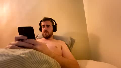 Snapshot of cumxdaddy chatting on December 2024 05:15:02 AM cumxdaddy online show from December 2024 05:15:02 AM