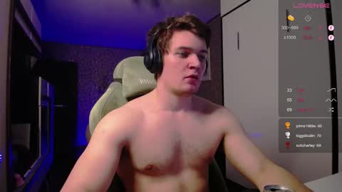 Snapshot of cumzan_ chatting on February 2025 12:13:01 AM Tarzan online show from February 2025 12:13:01 AM