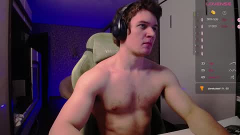 Snapshot of cumzan_ chatting on February 2025 06:08:02 PM Tarzan online show from February 2025 06:08:02 PM