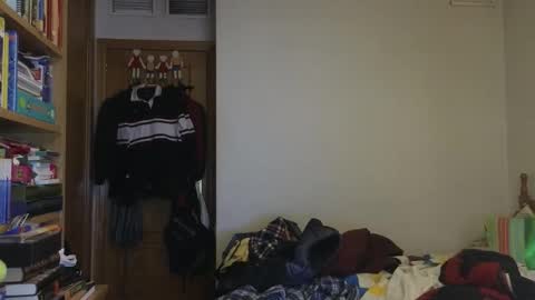 curiosillo1983 online show from March 2026 12:38:02 PM