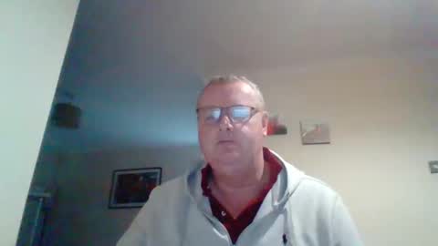 Snapshot of curiousax77 chatting on February 2025 08:40:01 AM curiousax77 online show from February 2025 08:40:01 AM